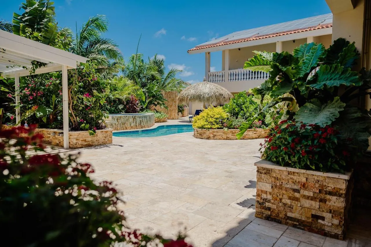 Adorable 1-Bedroom-Apartment 2 Km From Eagle Beach Palm Beach Apartmán